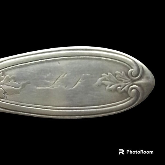 WM Rogers Bros Silverplate Olive Pattern Fork-!848-Monogram L.F-Victorian-Scroll - Picture 5 of 7